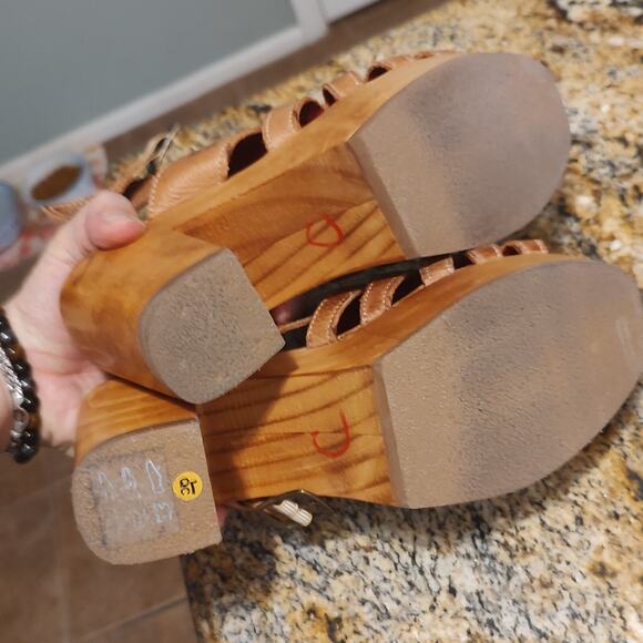 Bed Stu Fontella Heeled Platform Sandal Leather Tan Rustic Women's Size 7 - Picture 15 of 15